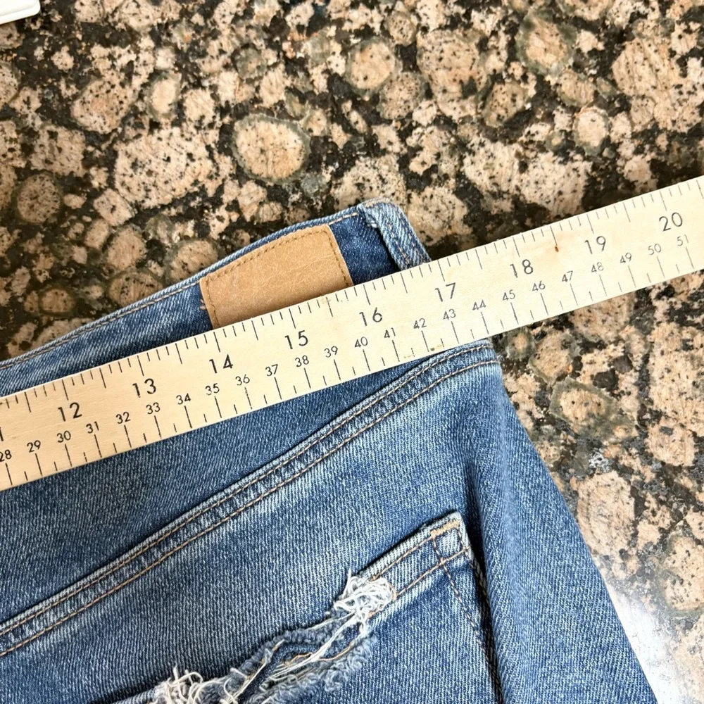 American Eagle Mom Straight Jean Blue Denim Medium Wash Distressed Size 14R